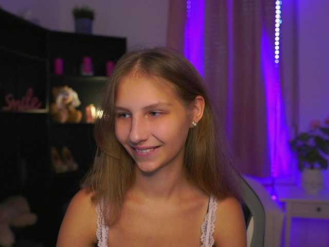emmiemurray — live female cam