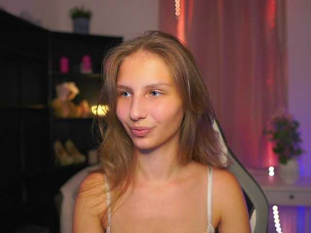 emmiemurray live cam on BongaCams