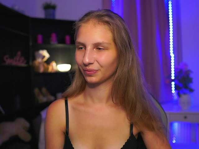 emmiemurray live cam on BongaCams