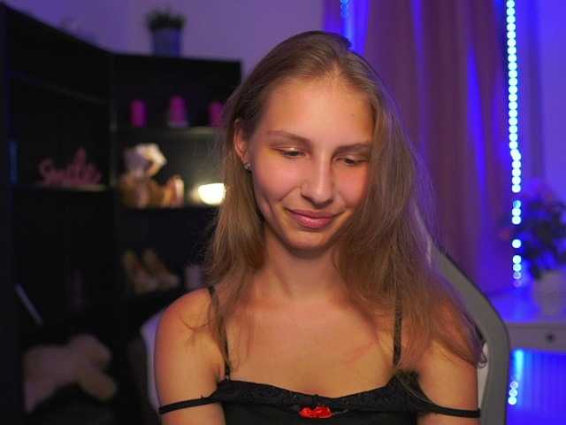 emmiemurray live cam on BongaCams