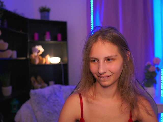 emmiemurray live cam on BongaCams
