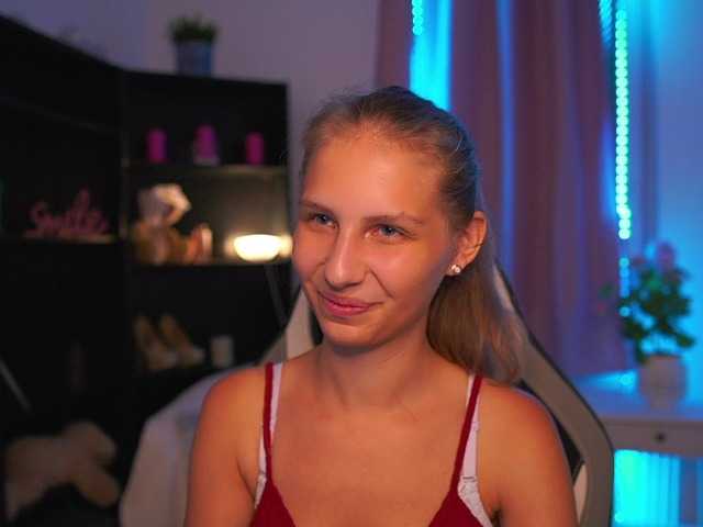 emmiemurray live cam on BongaCams