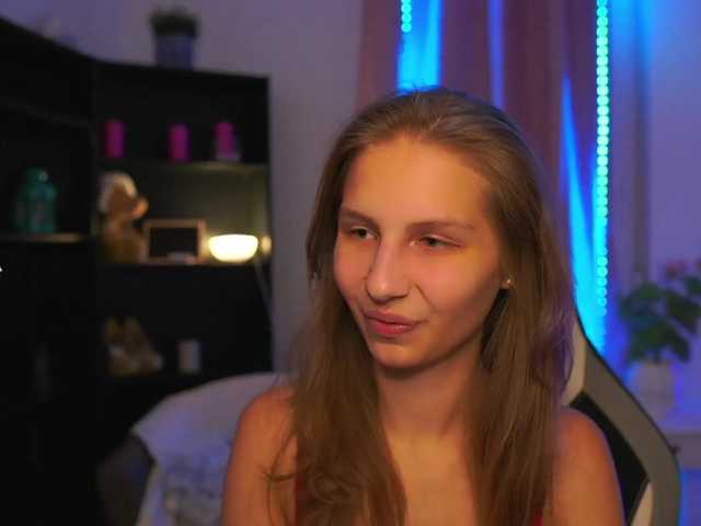 emmiemurray live cam on BongaCams