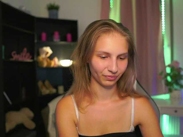emmiemurray live cam on BongaCams