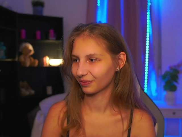 emmiemurray live cam on BongaCams