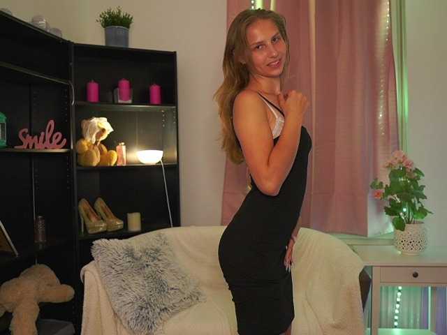 emmiemurray live cam on BongaCams