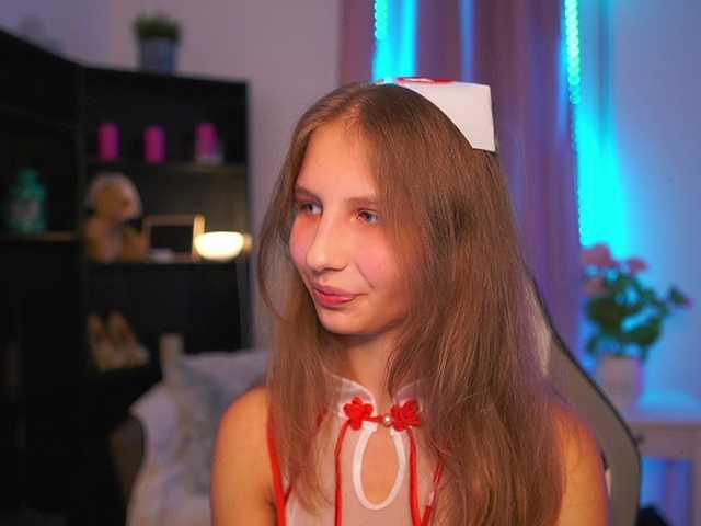emmiemurray live cam on BongaCams