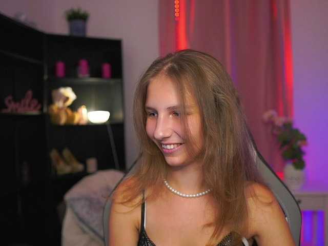 emmiemurray live cam on BongaCams