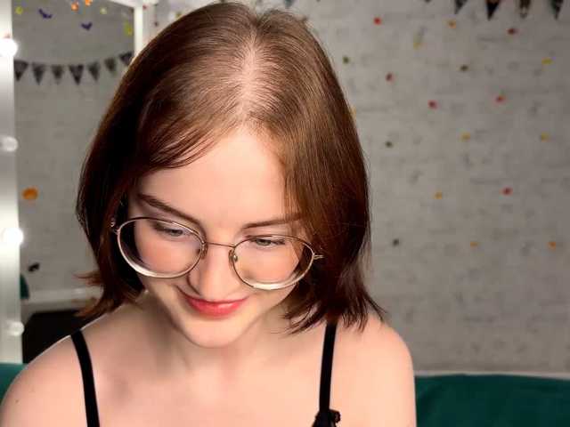 KittyNolick, en vivo ahora en BongaCams