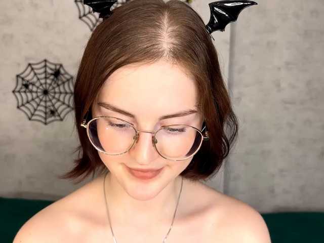 KittyNolick live cam on BongaCams