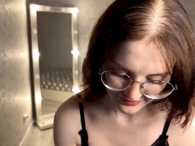 KittyNolick live cam on BongaCams