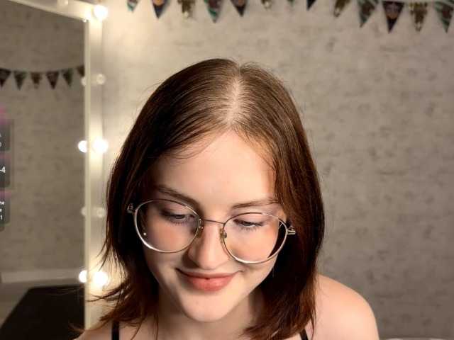 KittyNolick live cam on BongaCams