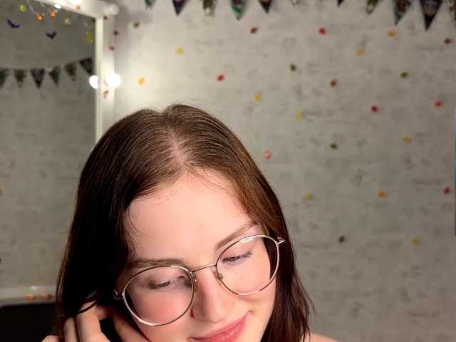 KittyNolick live cam on BongaCams