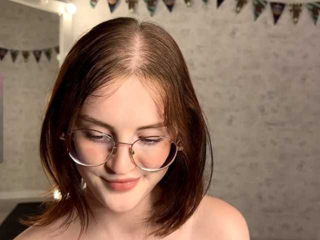 KittyNolick live cam on BongaCams