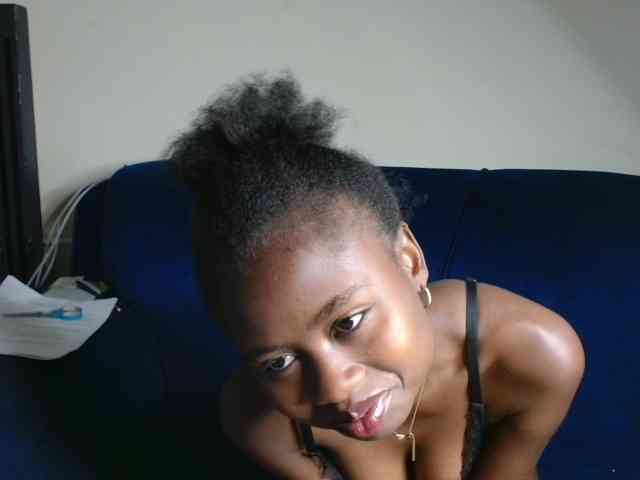 maxxinepetite webcam