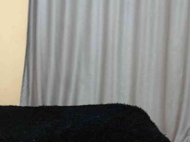 Queensavage webcam