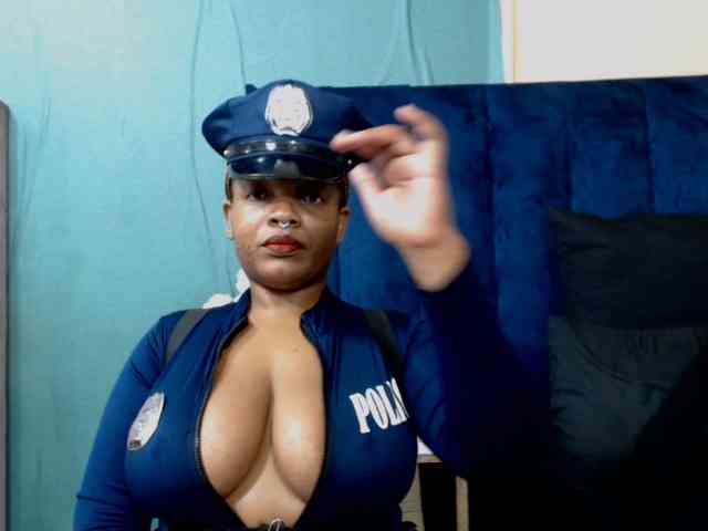 Queensavage