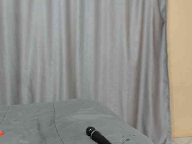 Queensavage webcam