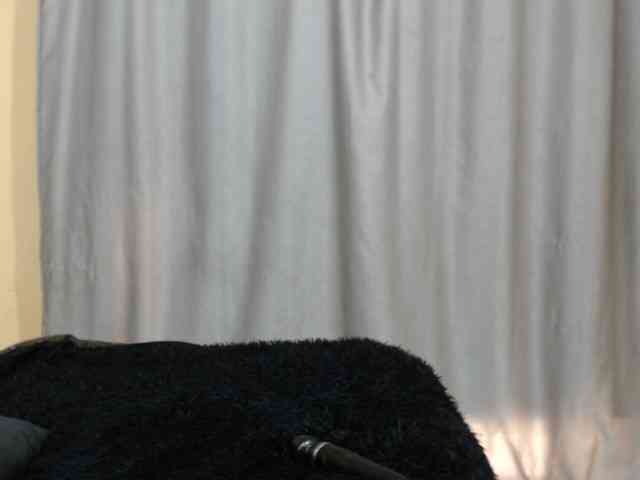 Queensavage webcam