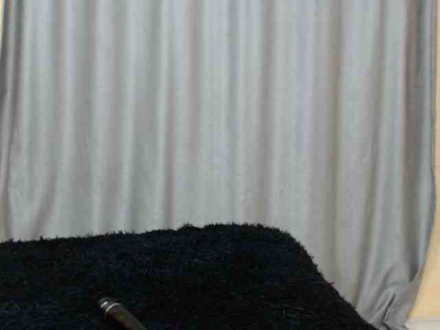 Queensavage webcam