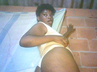 EmiliAddams's Live Webcam