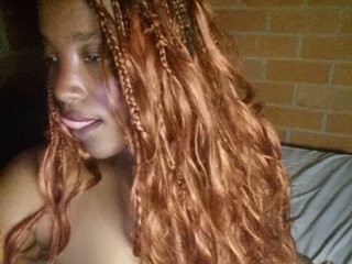 EmiliaBrava Porn Show