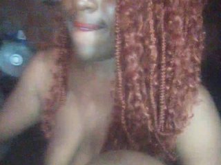EmiliAddams's Live Webcam