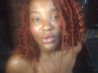 EmiliAddams's Live Webcam