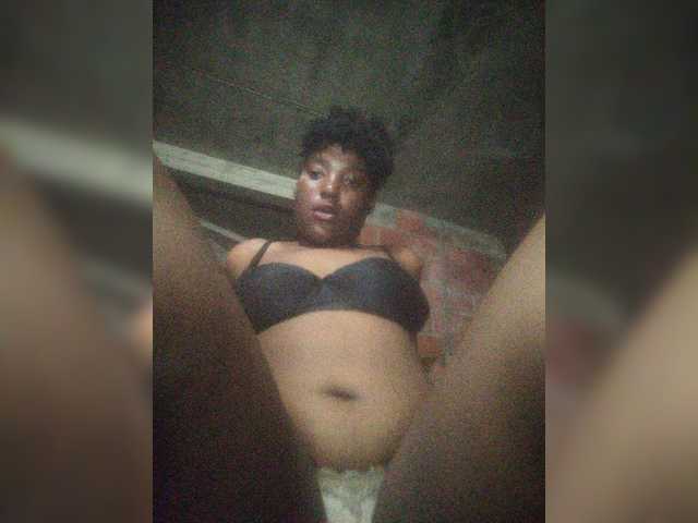 EmiliAddams live webcam show