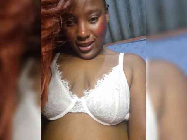 EmiliaBrava webcam