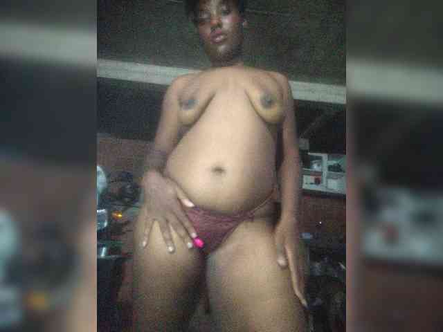 EmiliAddams webcam
