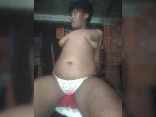 EmiliAddams webcam
