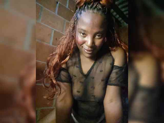 EmiliaBrava webcam