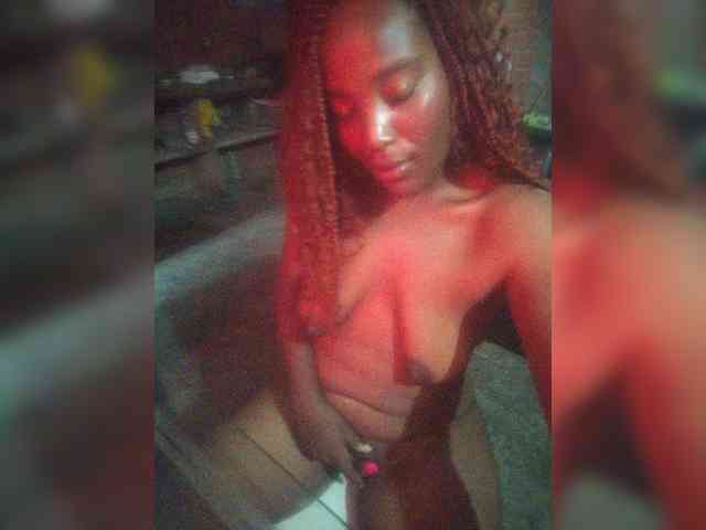 EmiliAddams EmiliAddams