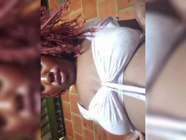Modelo: EmiliaBrava