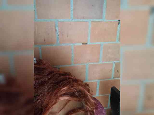 EmiliaBrava webcam