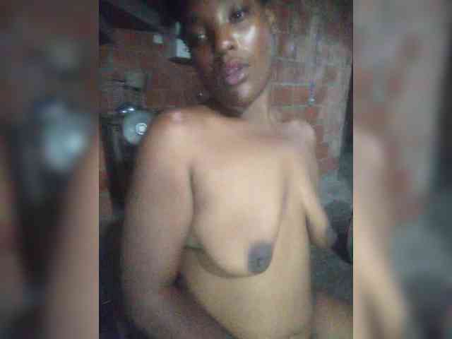 EmiliAddams EmiliAddams