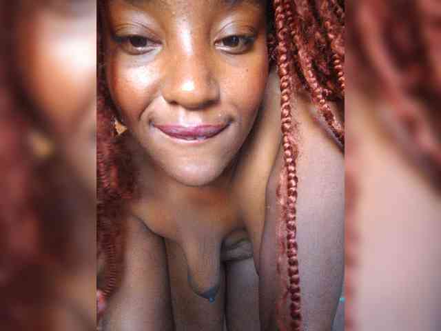 EmiliaBrava webcam