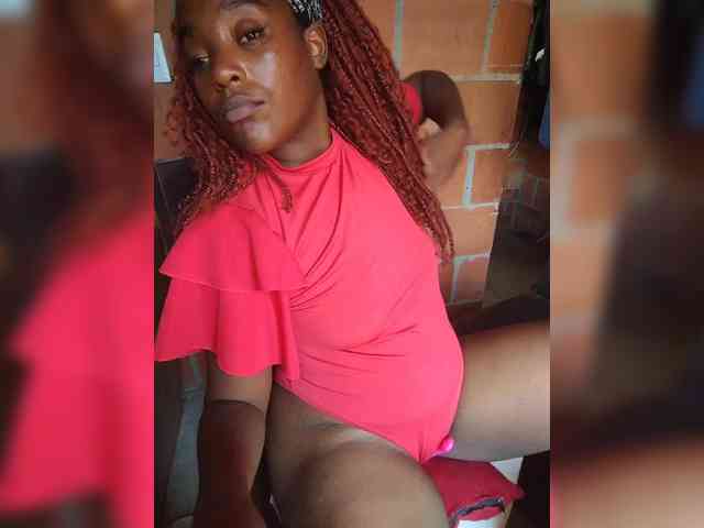 EmiliaBrava webcam