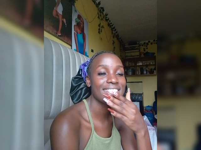 BlackDarling live cam on BongaCams