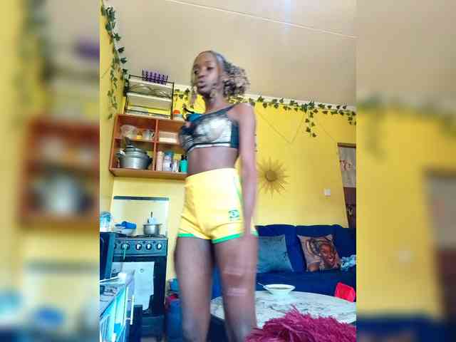 BlackDarling webcam