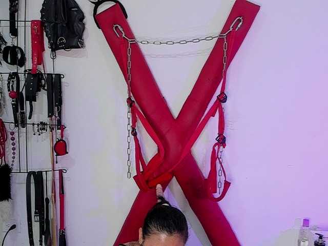 Hottsubmissive