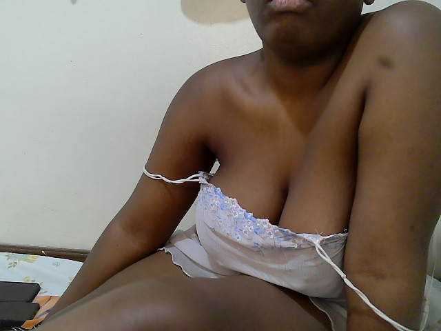 Sexybabec live cam on BongaCams