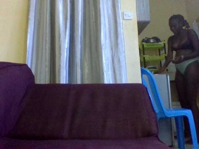charmychassy27 live cam on BongaCams