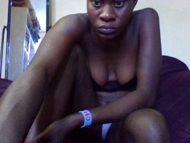 charmychassy27 live cam preview