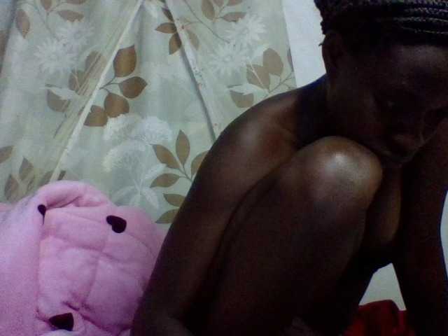 charmychassy27 live cam on BongaCams