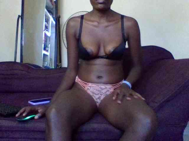 charmychassy27 webcam