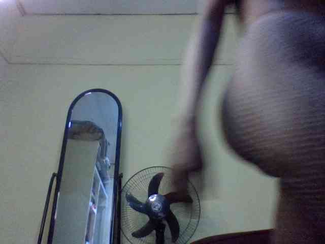 charmychassy27 webcam