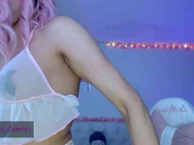 aleelenoxx Sex Cam Show