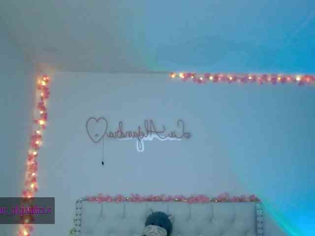 aleelenoxx Sex Cam Show